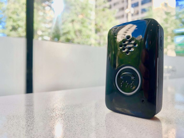 Why Medical Alert Systems Are Essential For All Seniors?